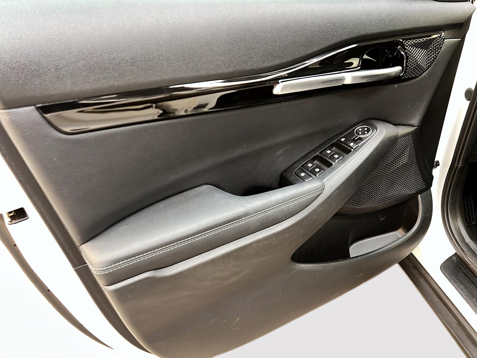 Kia SELTOS EX PREMIUM CUIR TOIT NAV 4RM 2023 - image #24