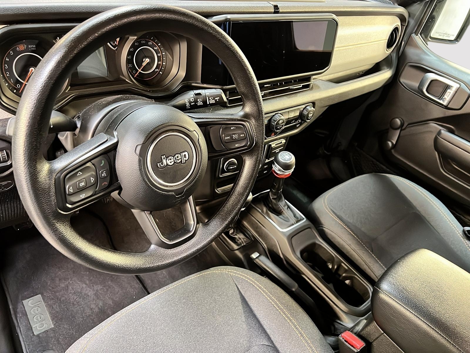 Jeep Wrangler 2024 - Image #10