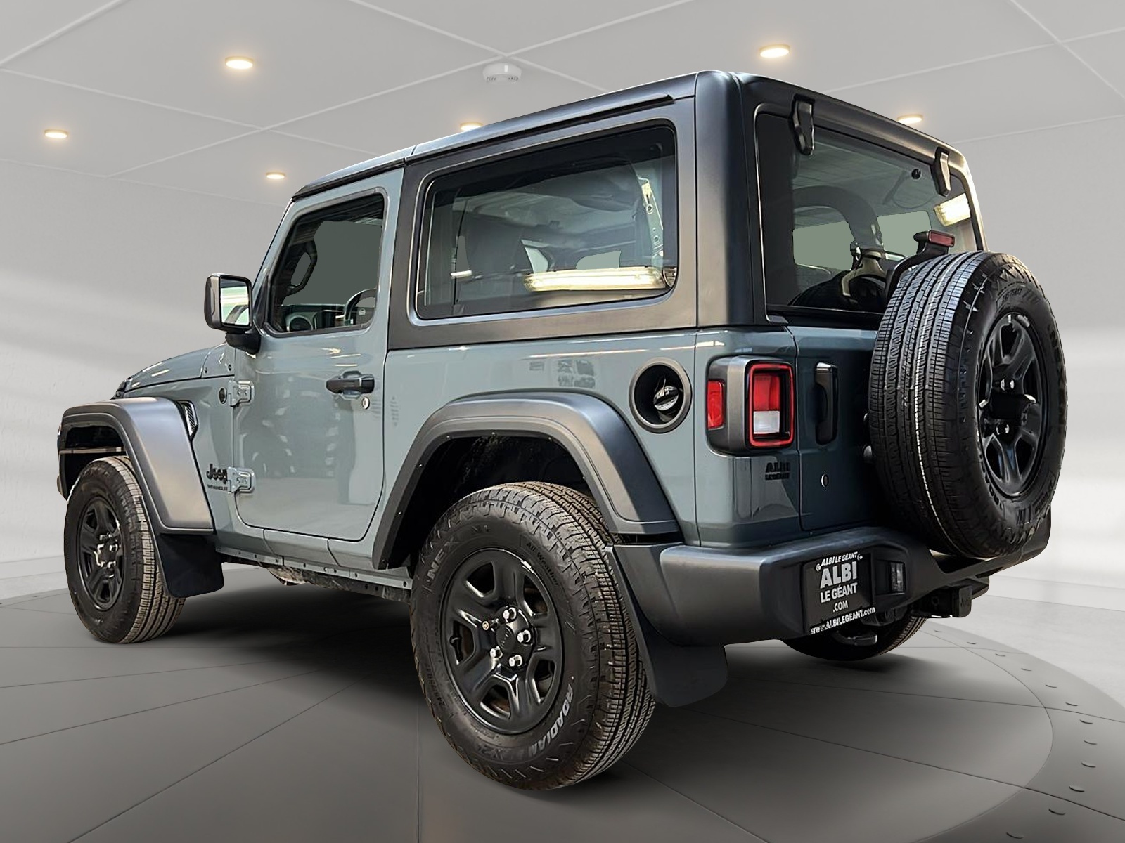 Jeep Wrangler 2024 - Image #6