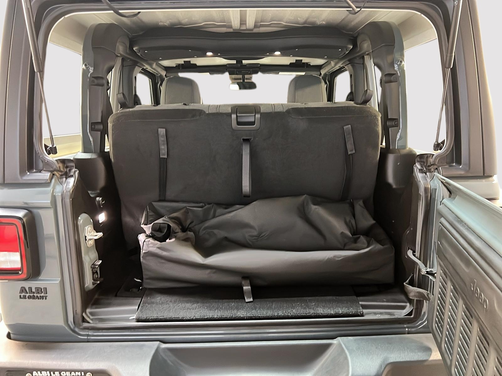 Jeep Wrangler SPORT 4X4 2024 - image #12