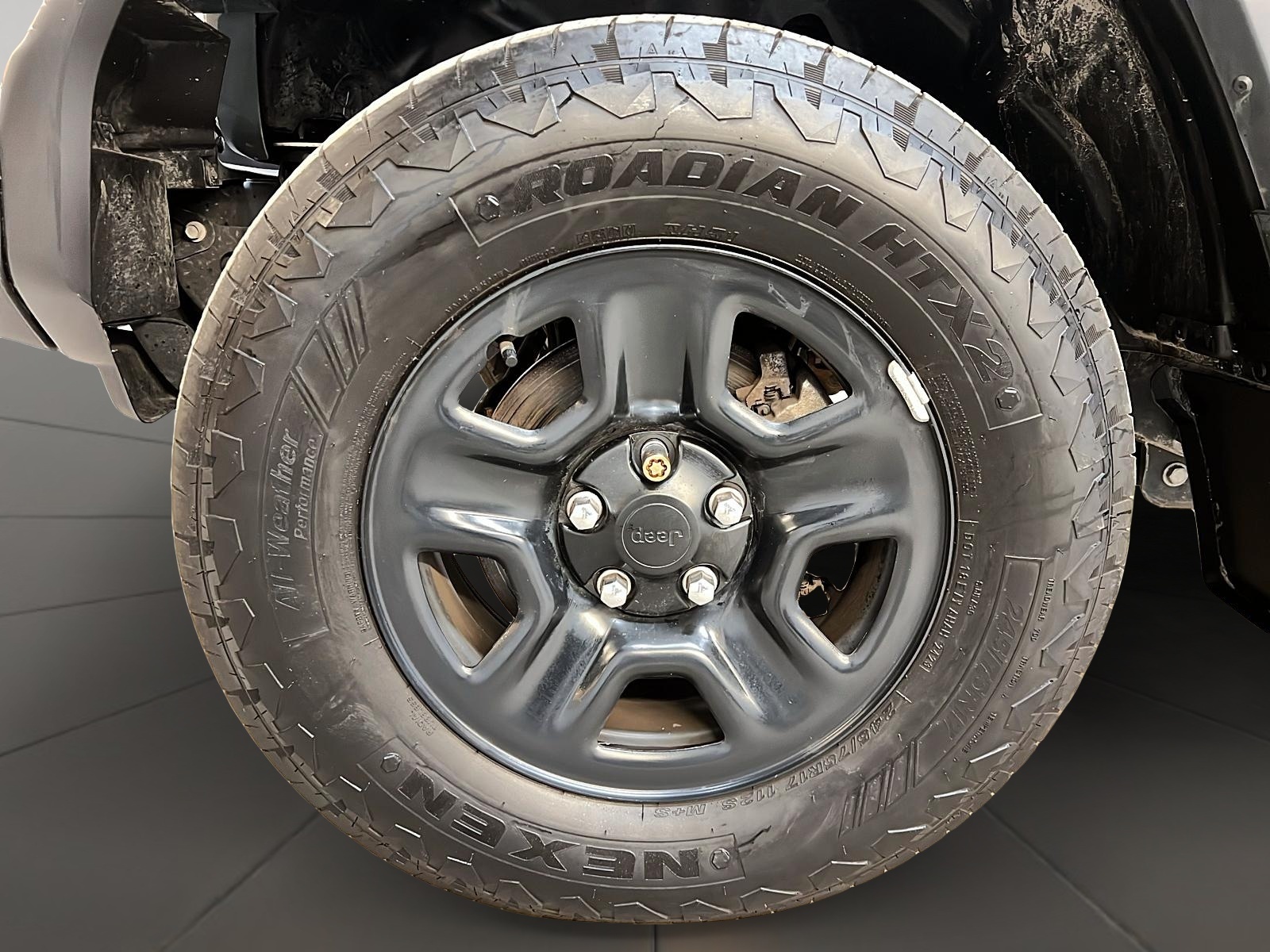 Jeep Wrangler 2024 - Image #25