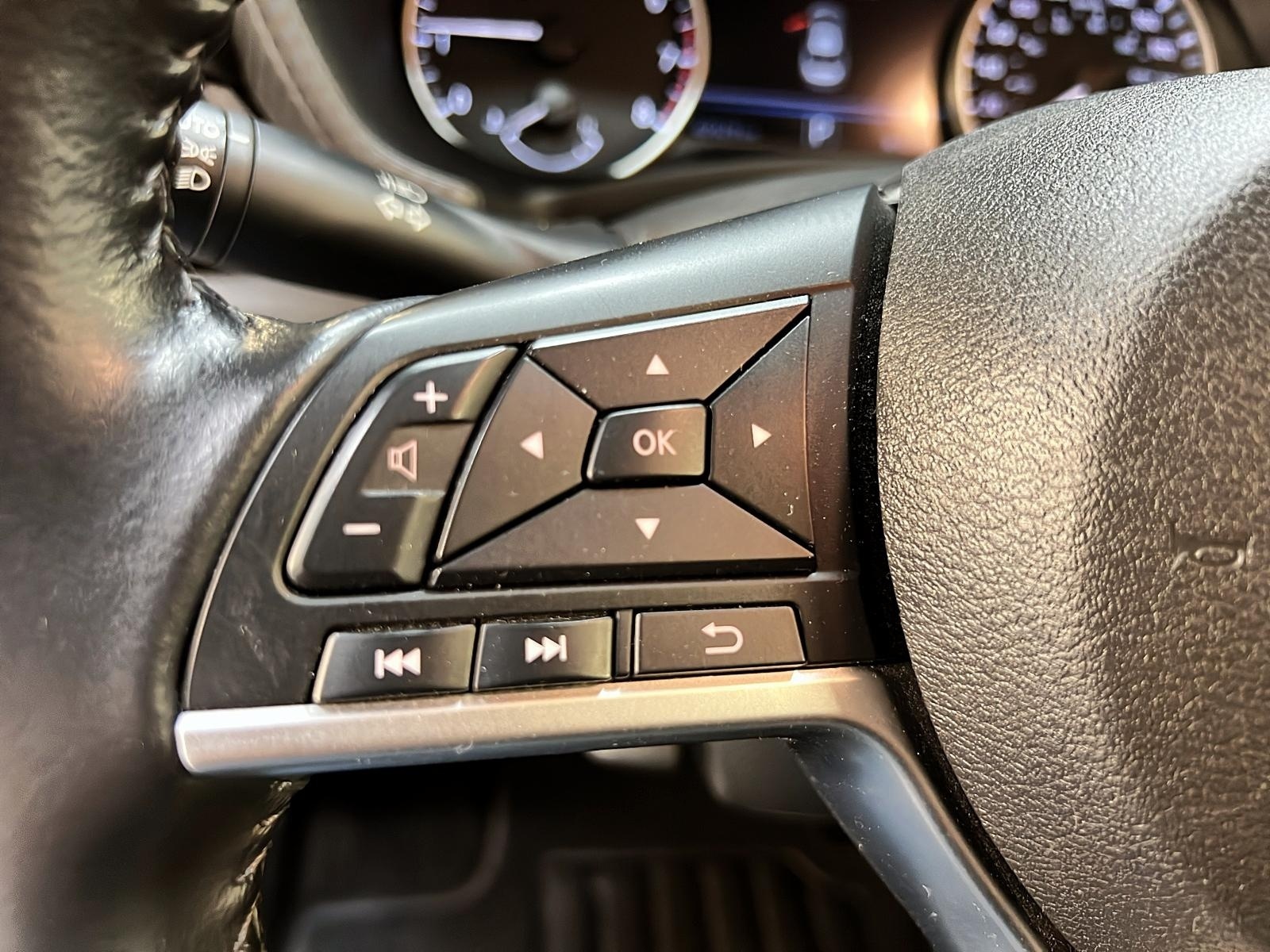 Nissan Sentra SV SPECIAL EDITION TOIT 2022 - image #20