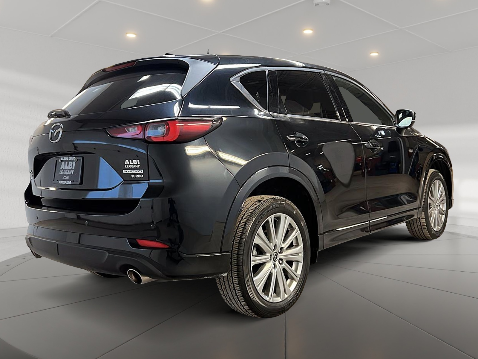 Mazda CX-5 SIGNATURE 2.5T CUIR TOIT NAV 4RM 2023 - image #4