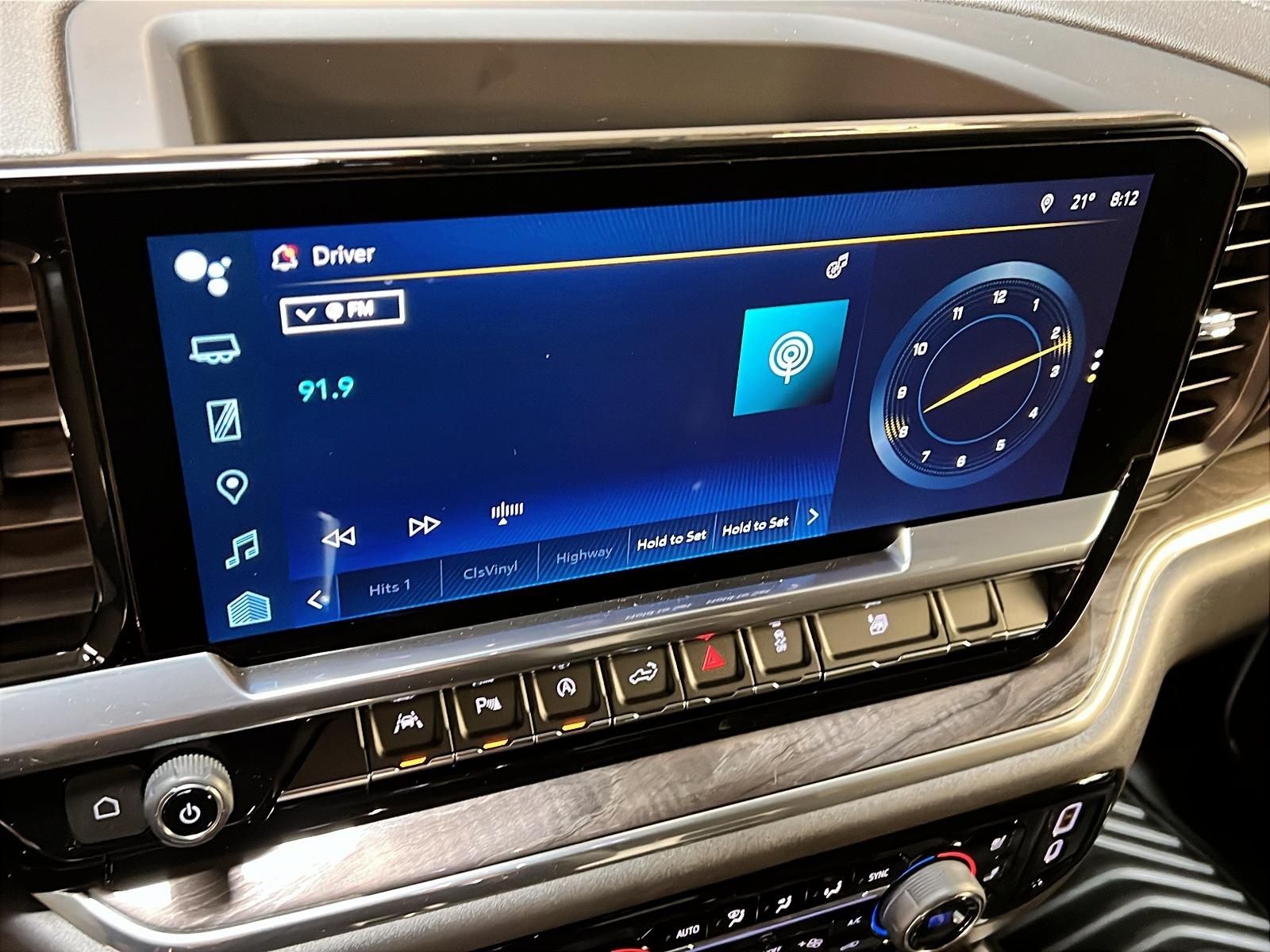 Chevrolet Silverado 1500 LTZ CREW CAB CUIR 4X4 2024 - image #15