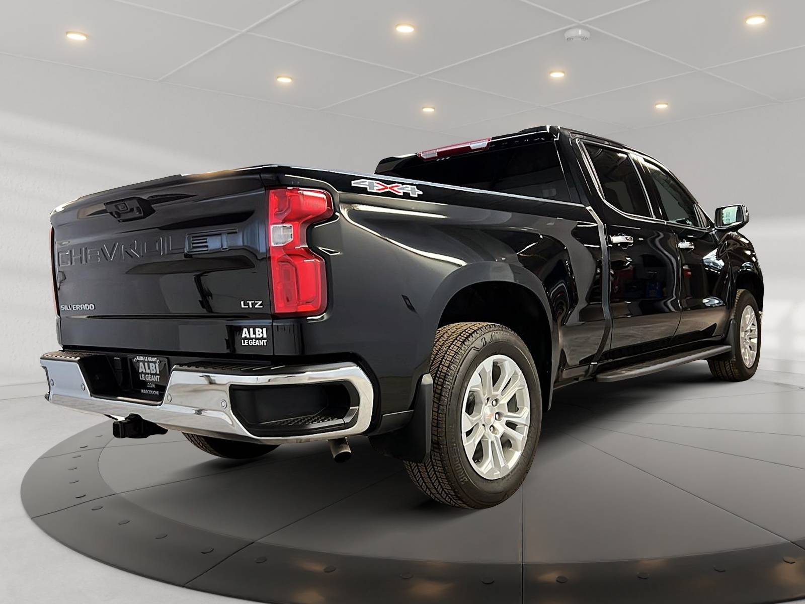 Chevrolet Silverado 1500 LTZ CREW CAB CUIR 4X4 2024 - image #4
