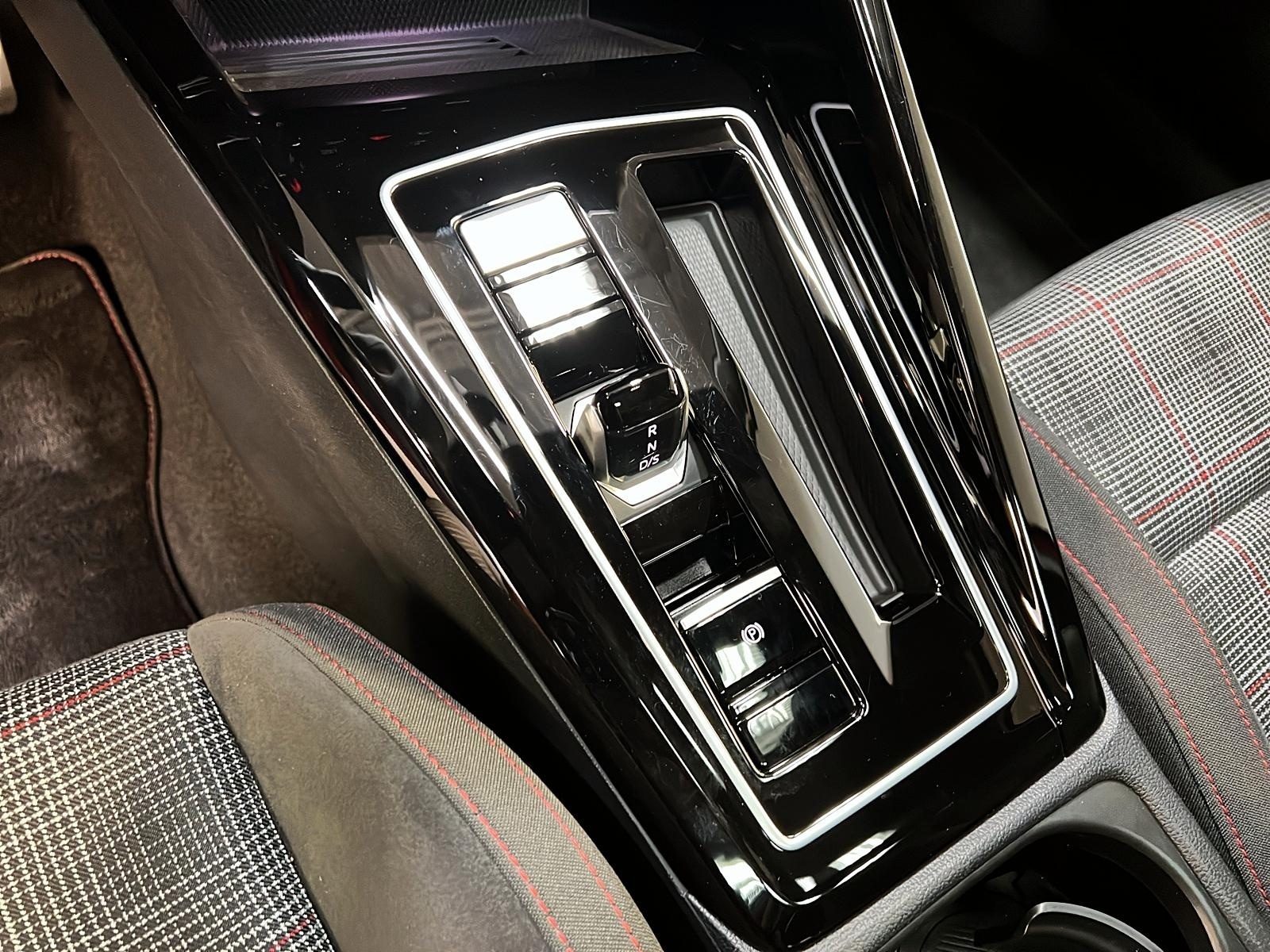 Volkswagen GTI 2025 - Image #14