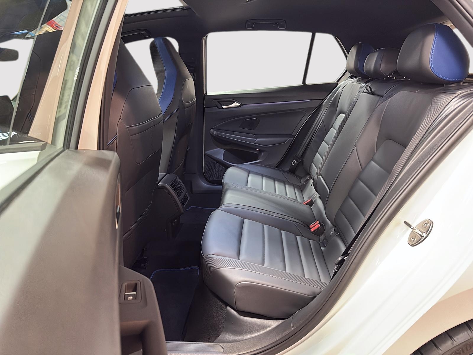 Volkswagen Golf R CUIR TOIT NAV 4RM 2025 - image #9