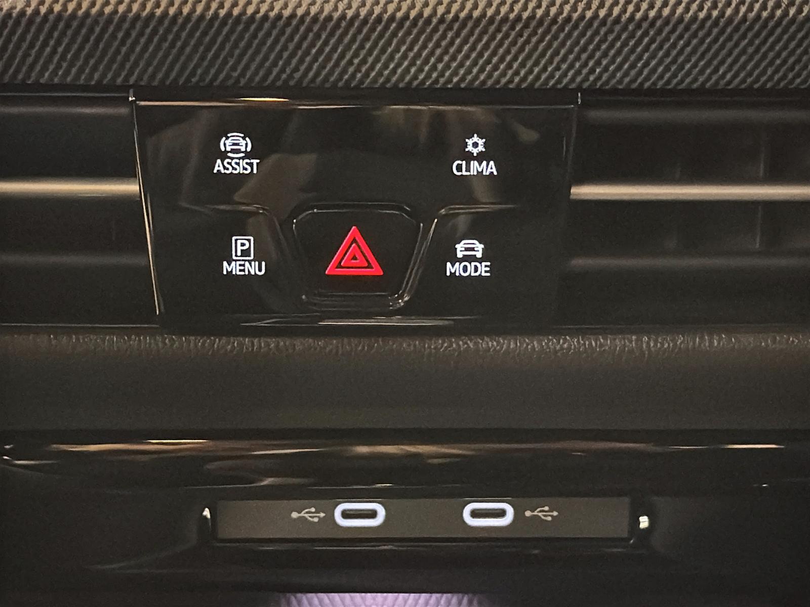 Volkswagen Golf R CUIR TOIT NAV 4RM 2025 - image #16