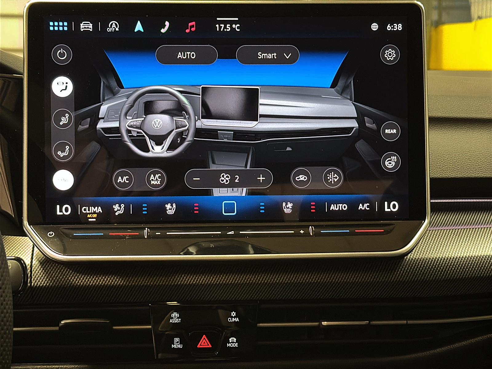 Volkswagen Golf R CUIR TOIT NAV 4RM 2025 - image #17