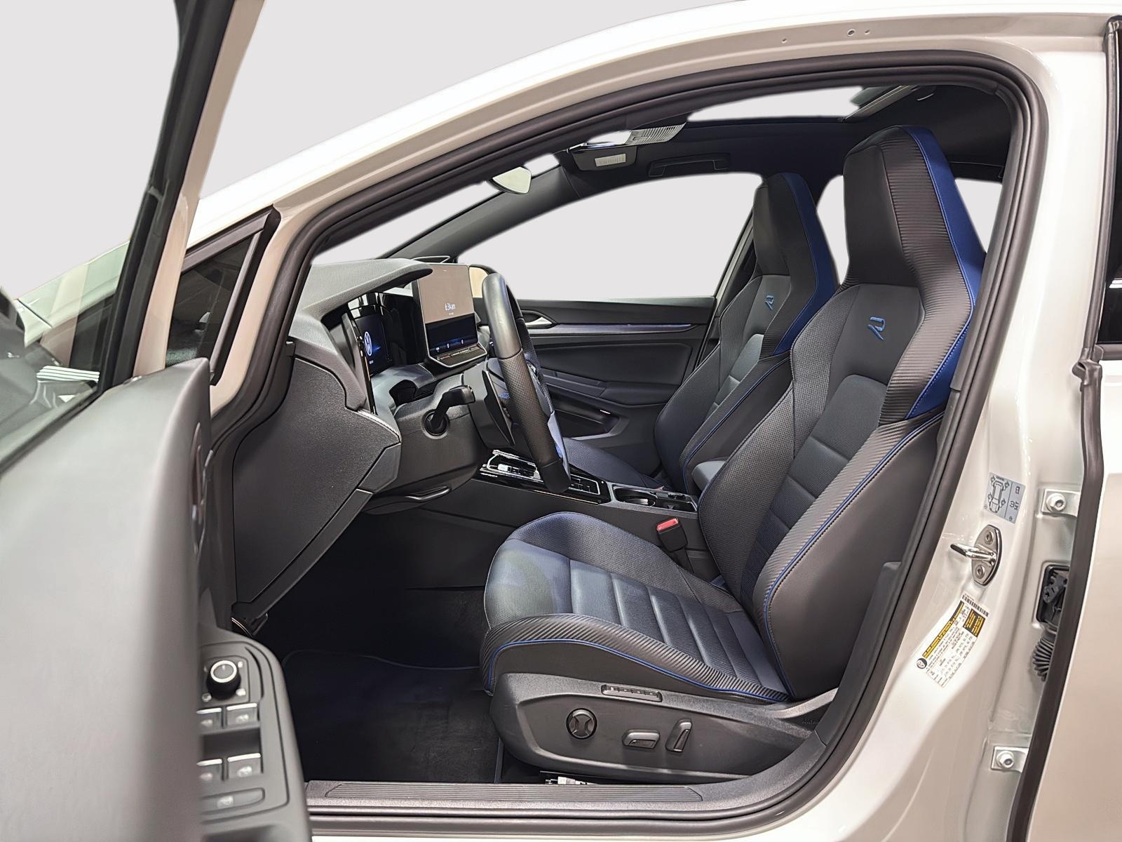 Volkswagen Golf R CUIR TOIT NAV 4RM 2025 - image #7