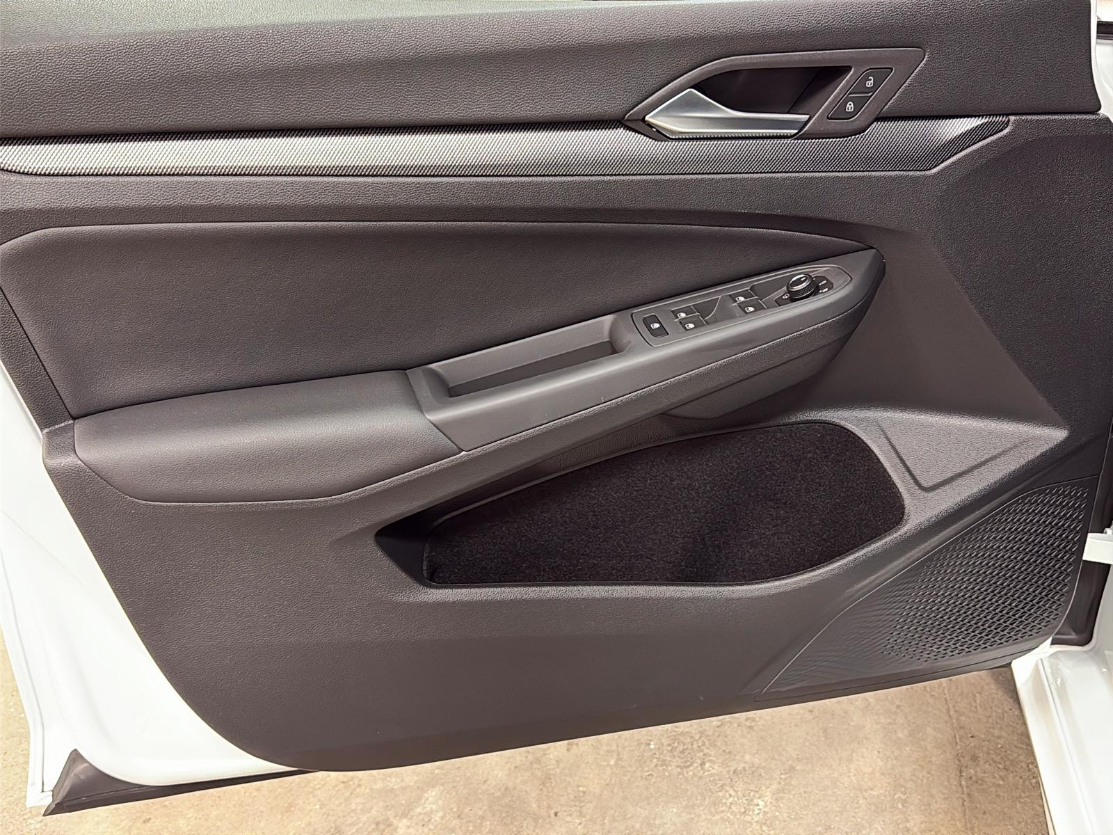 Volkswagen Golf R 2025 - Image #27