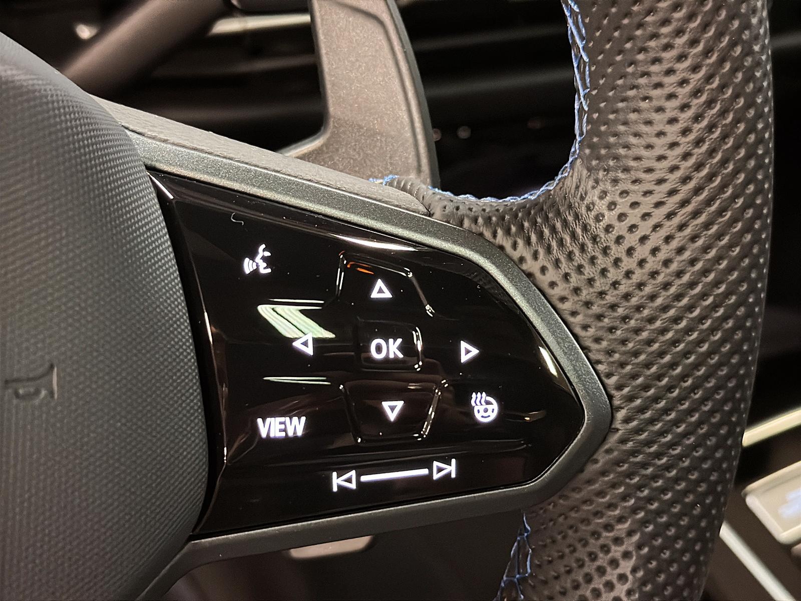 Volkswagen Golf R CUIR TOIT NAV 4RM 2025 - image #22