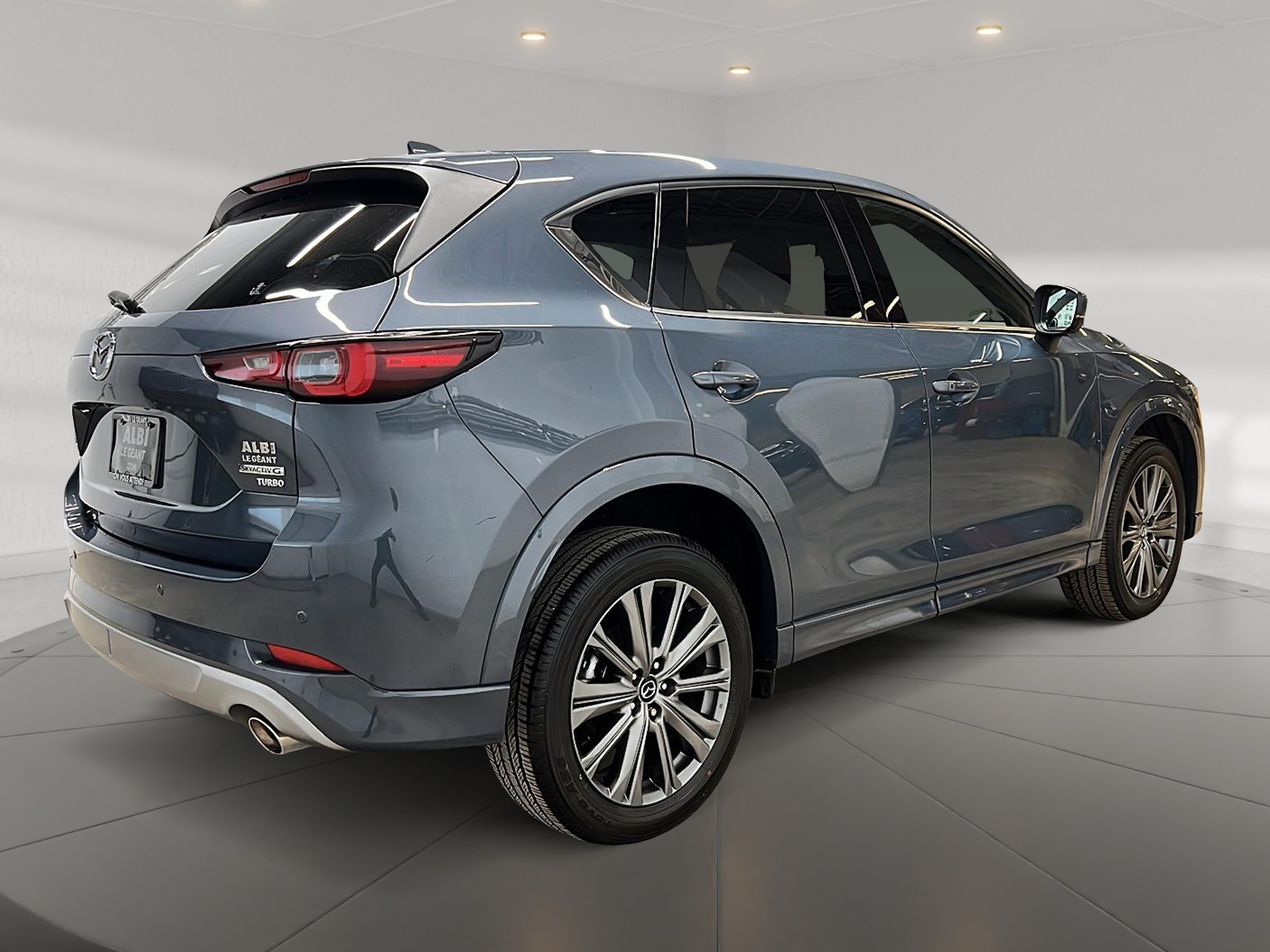 Mazda CX-5 SIGNATURE 2.5T CUIR TOIT NAV 4RM 2025 — photo 4