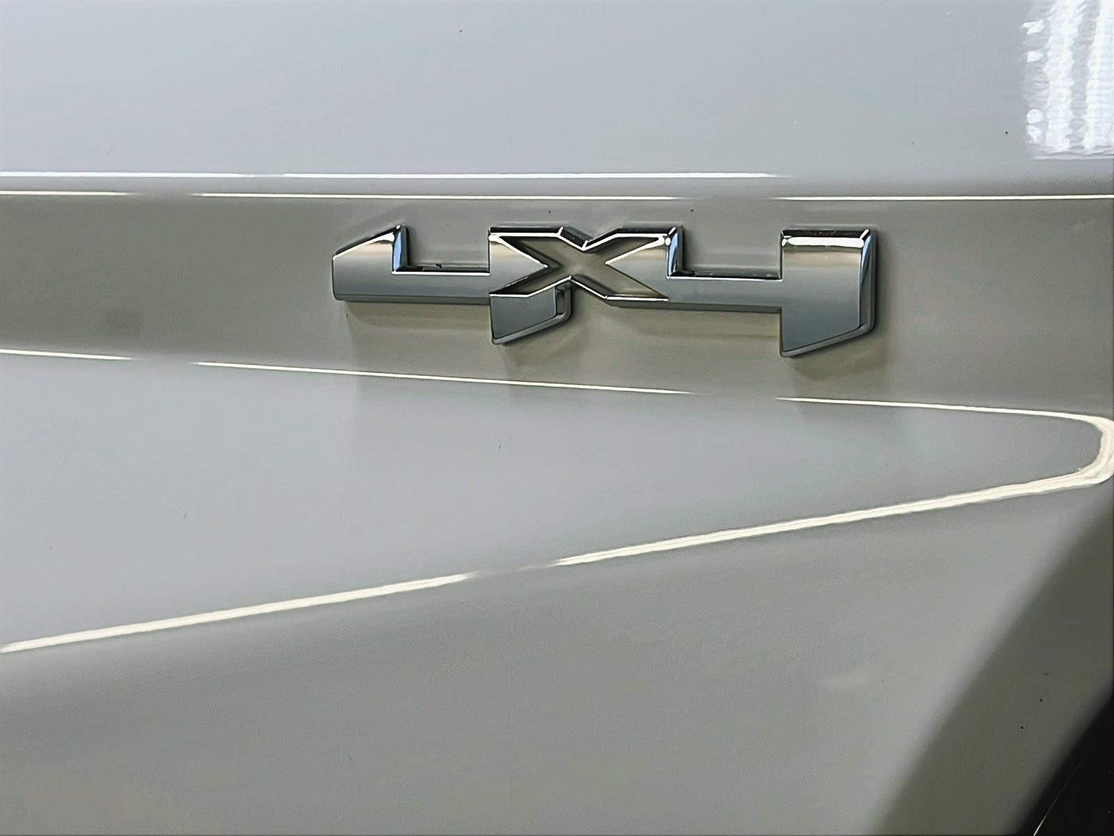 GMC Canyon 2023 - Image #25
