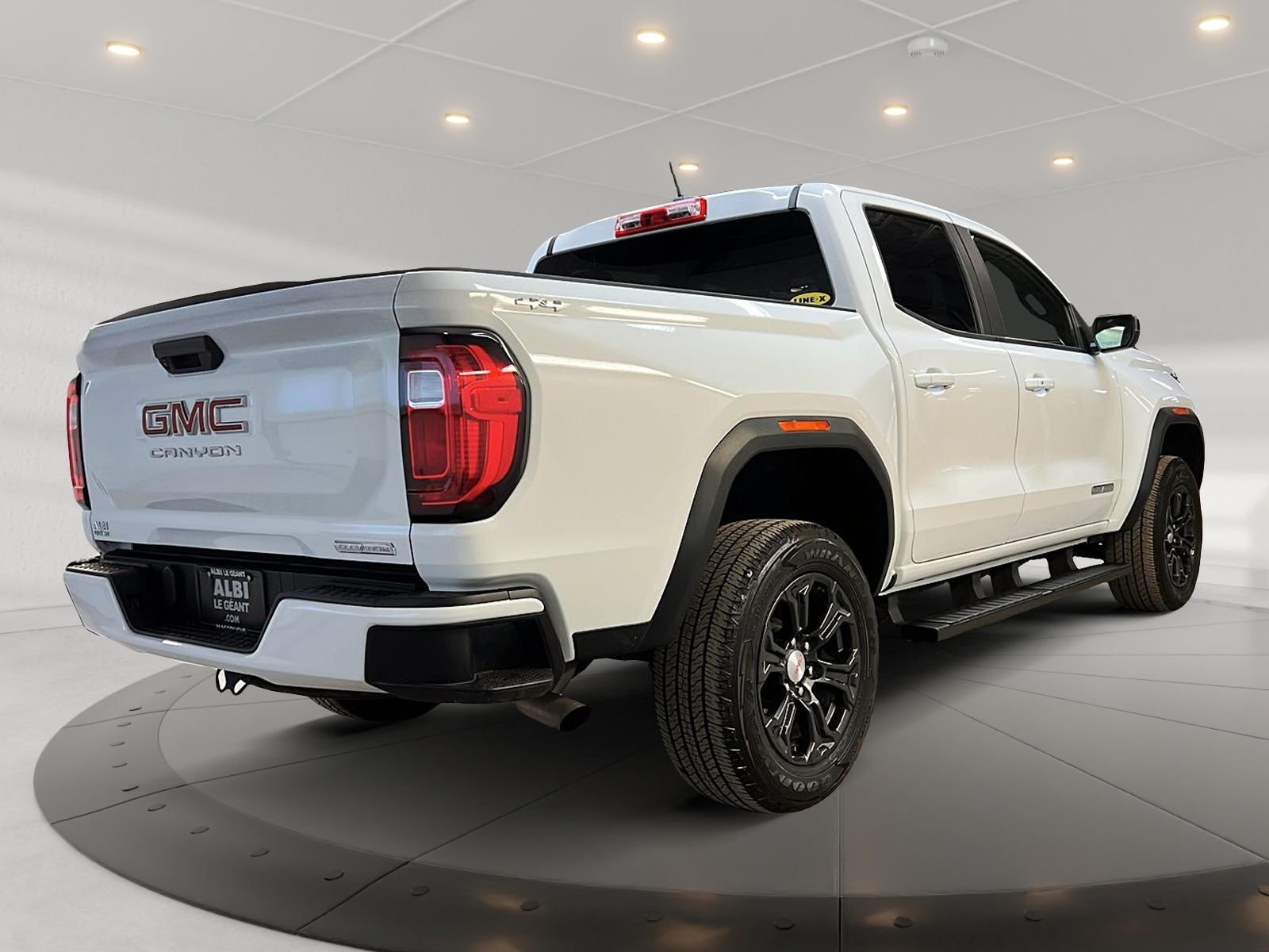 GMC Canyon ELEVATION CREW CAB 4X4 2023 - image #4