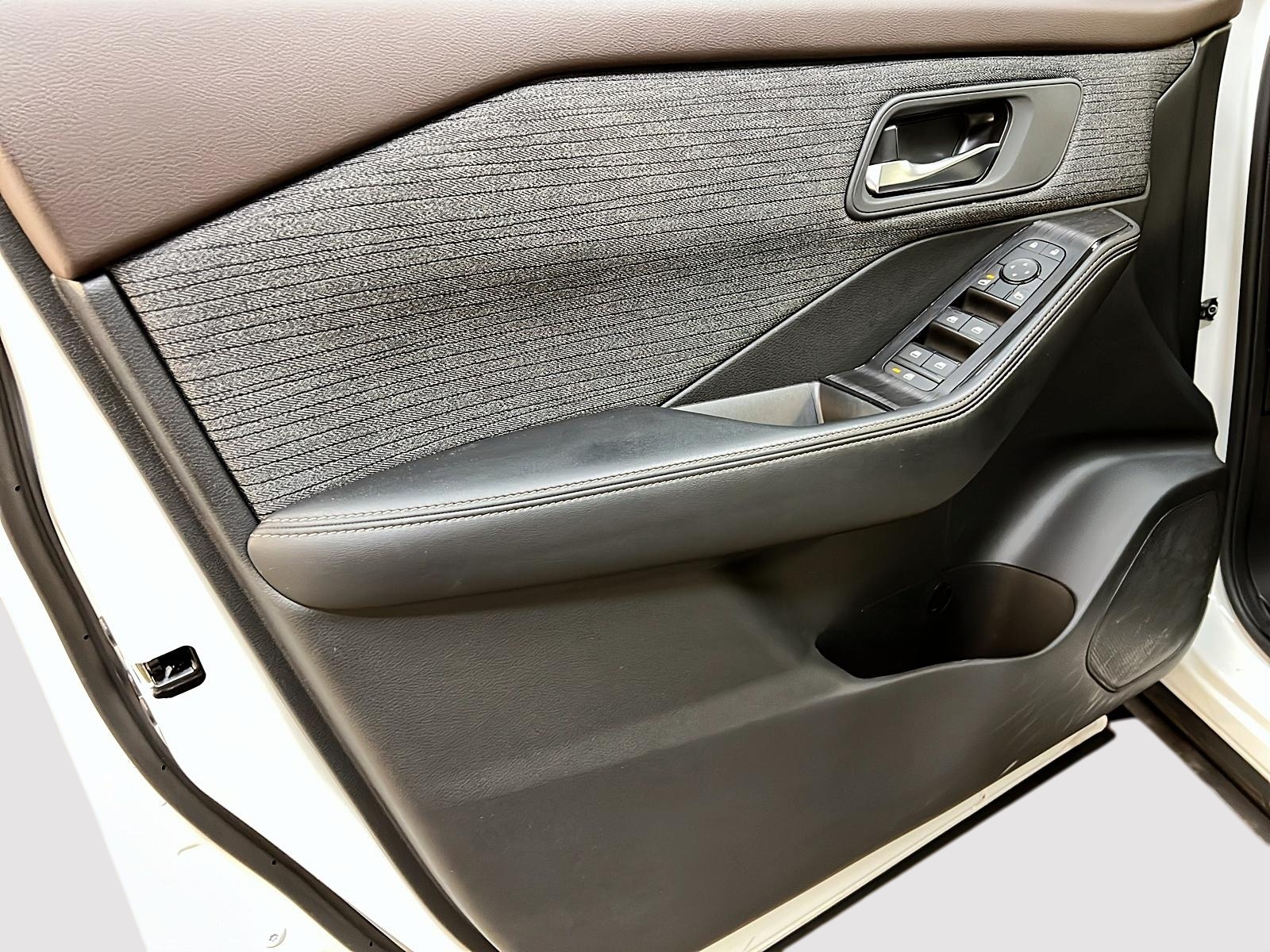 Nissan Rogue 2023 - Image #23