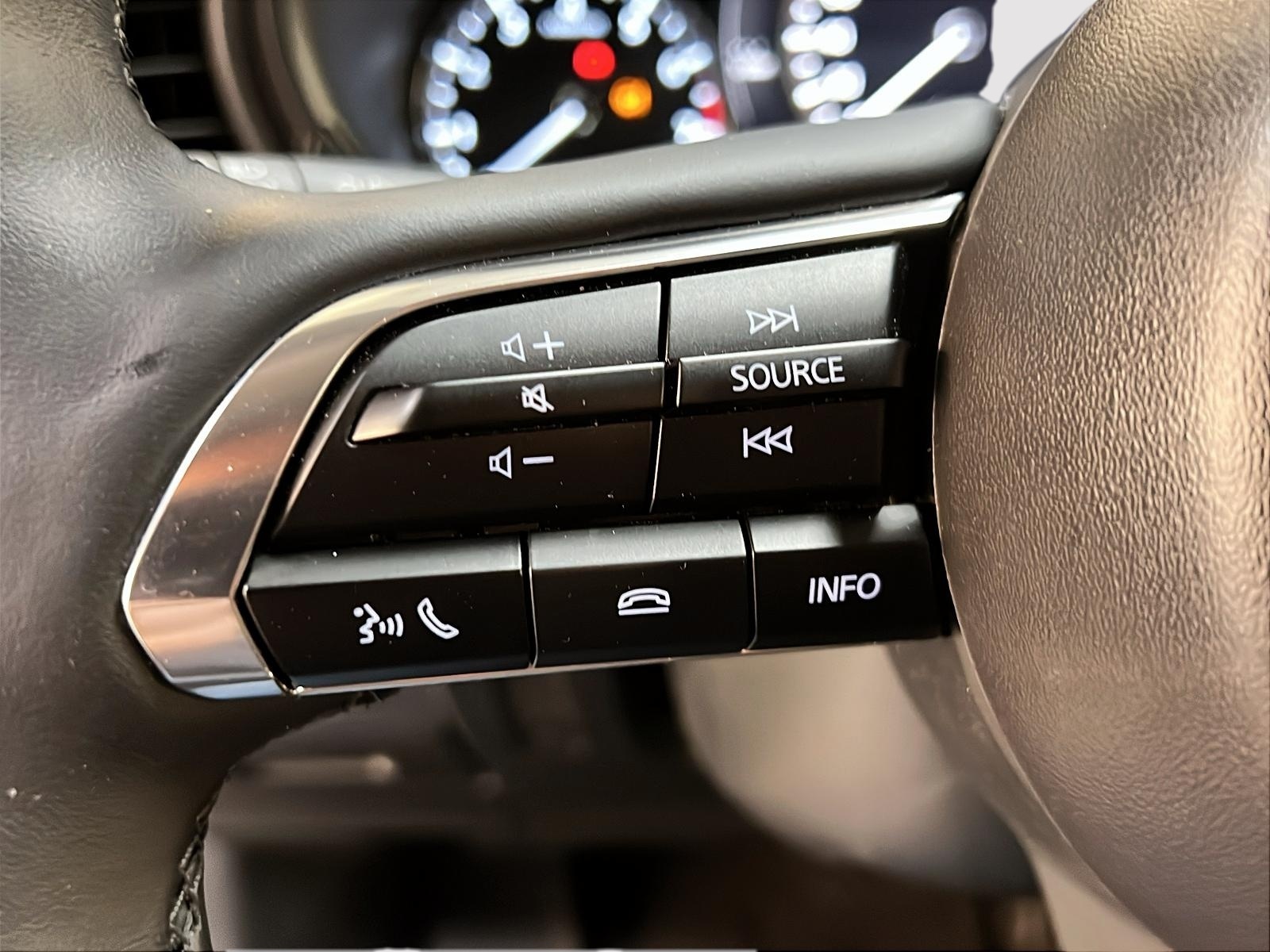 Mazda CX-30 2025 - Image #20
