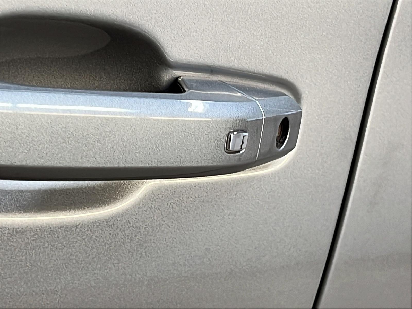 Chevrolet Silverado 1500 2024 - Image #24