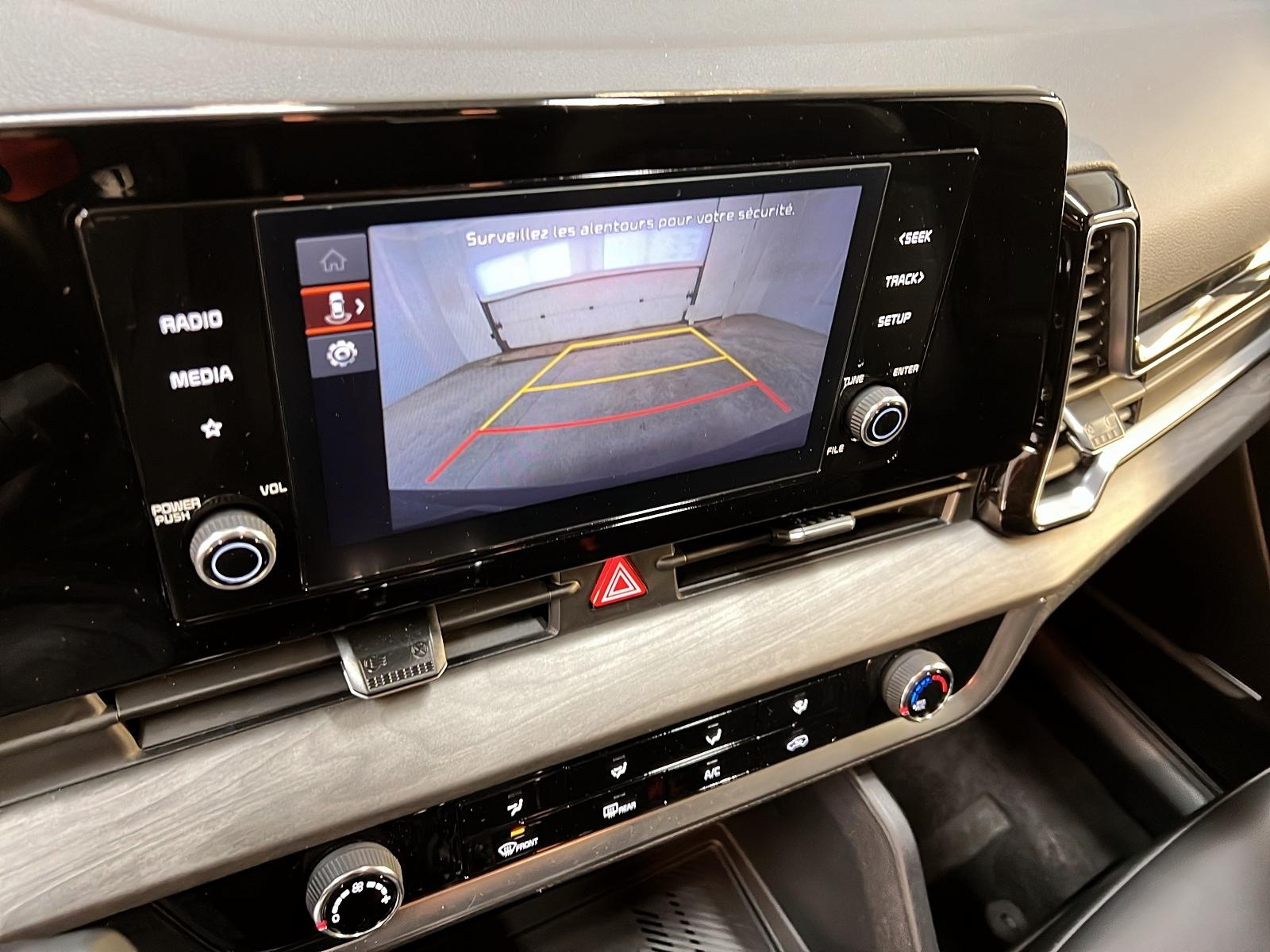Kia Sportage X-LINE CUIR 4RM 2024 - image #16