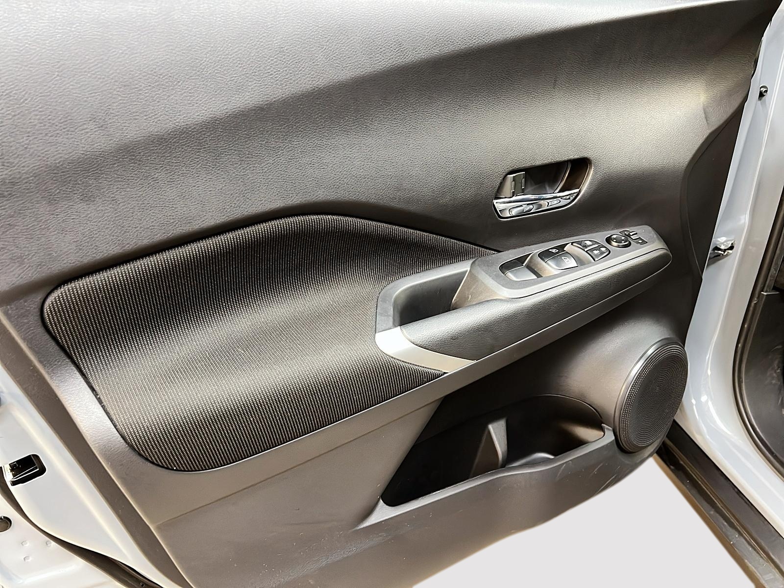 Nissan Kicks SV 2024 - image #22