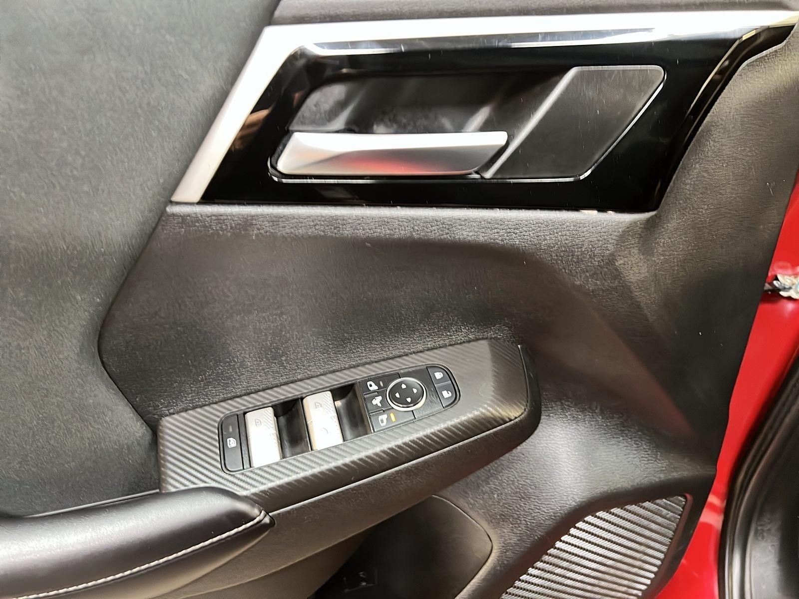 Mitsubishi Outlander 2022 - Image #25