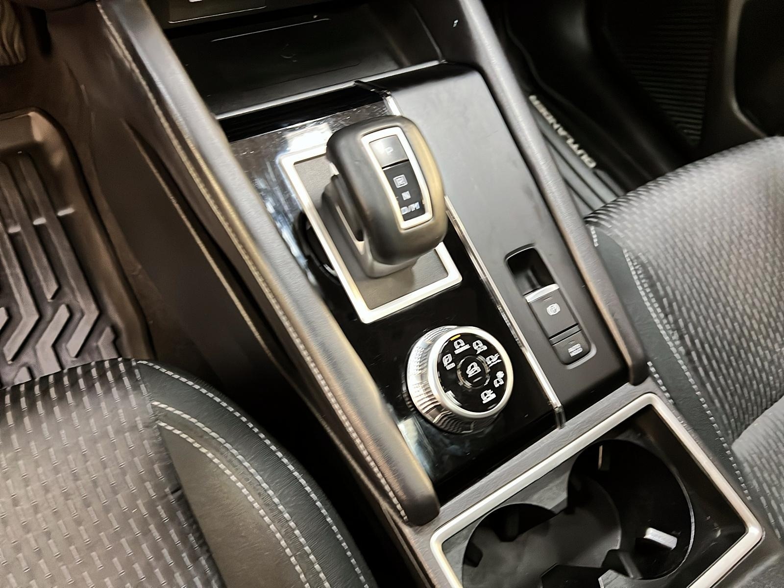 Mitsubishi Outlander 2022 - Image #17