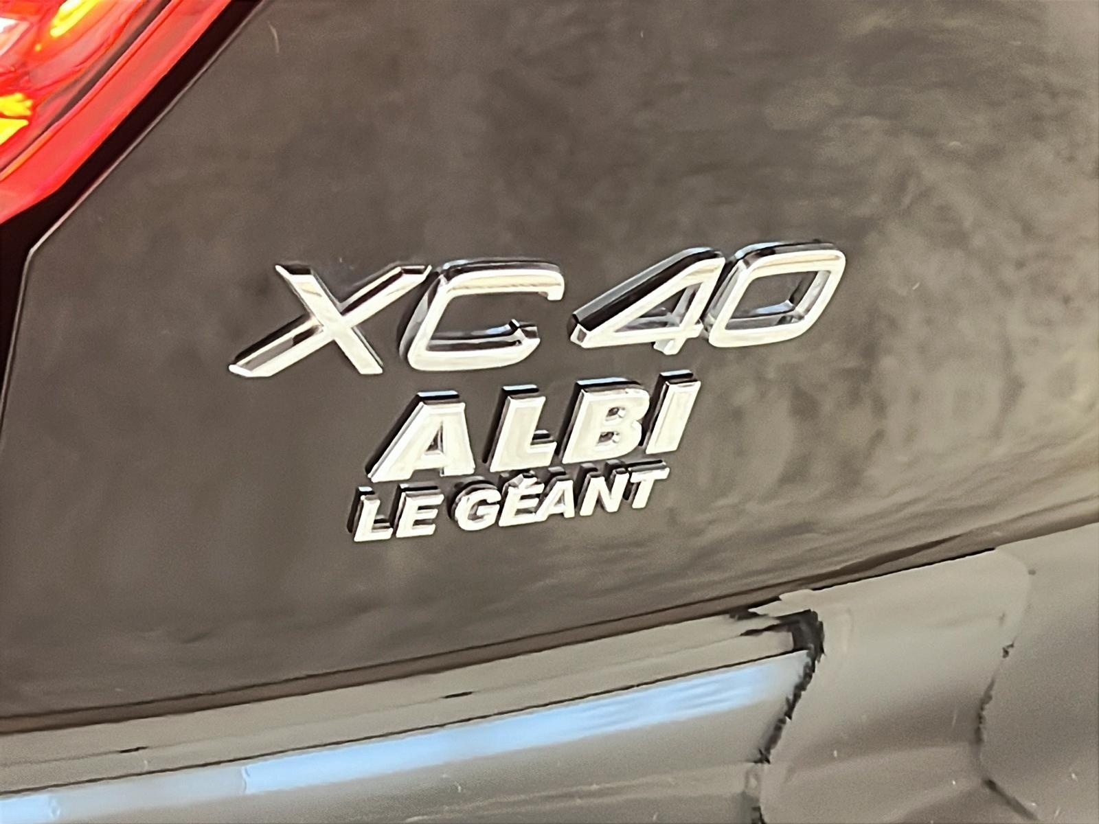 Volvo XC40 2024 - Image #27