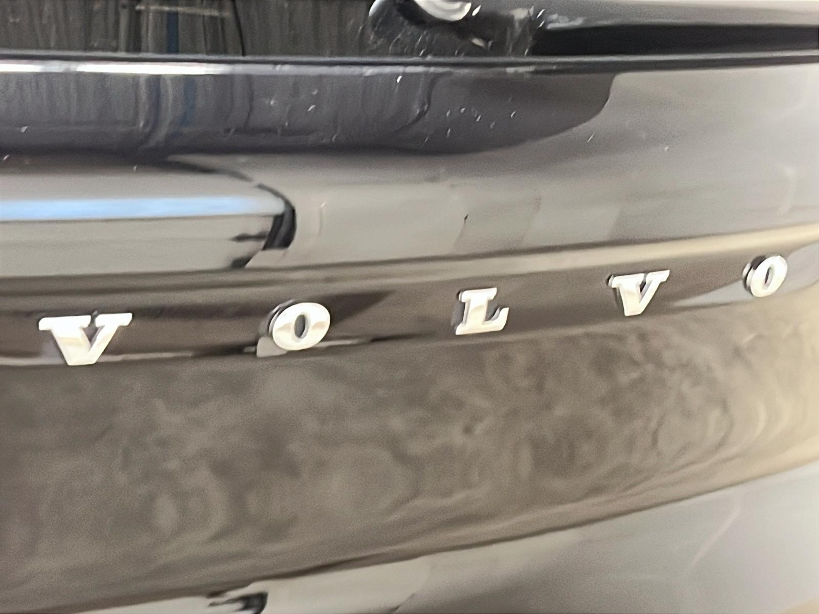 Volvo XC40 RECHARGE TWIN PLUS DARK TOIT PANO NAV 4RM 2024 - image #28