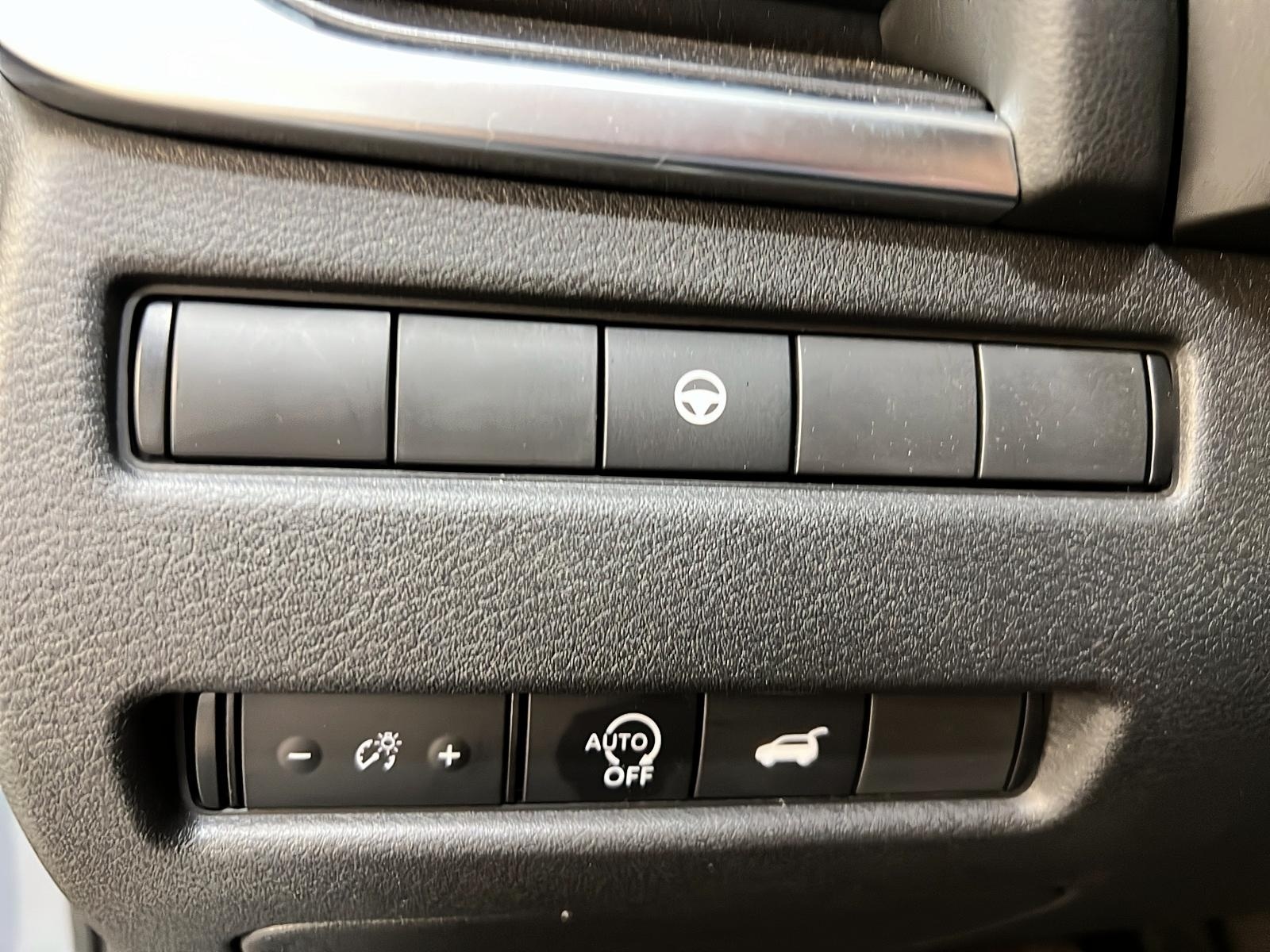 Nissan Rogue 2023 - Image #23