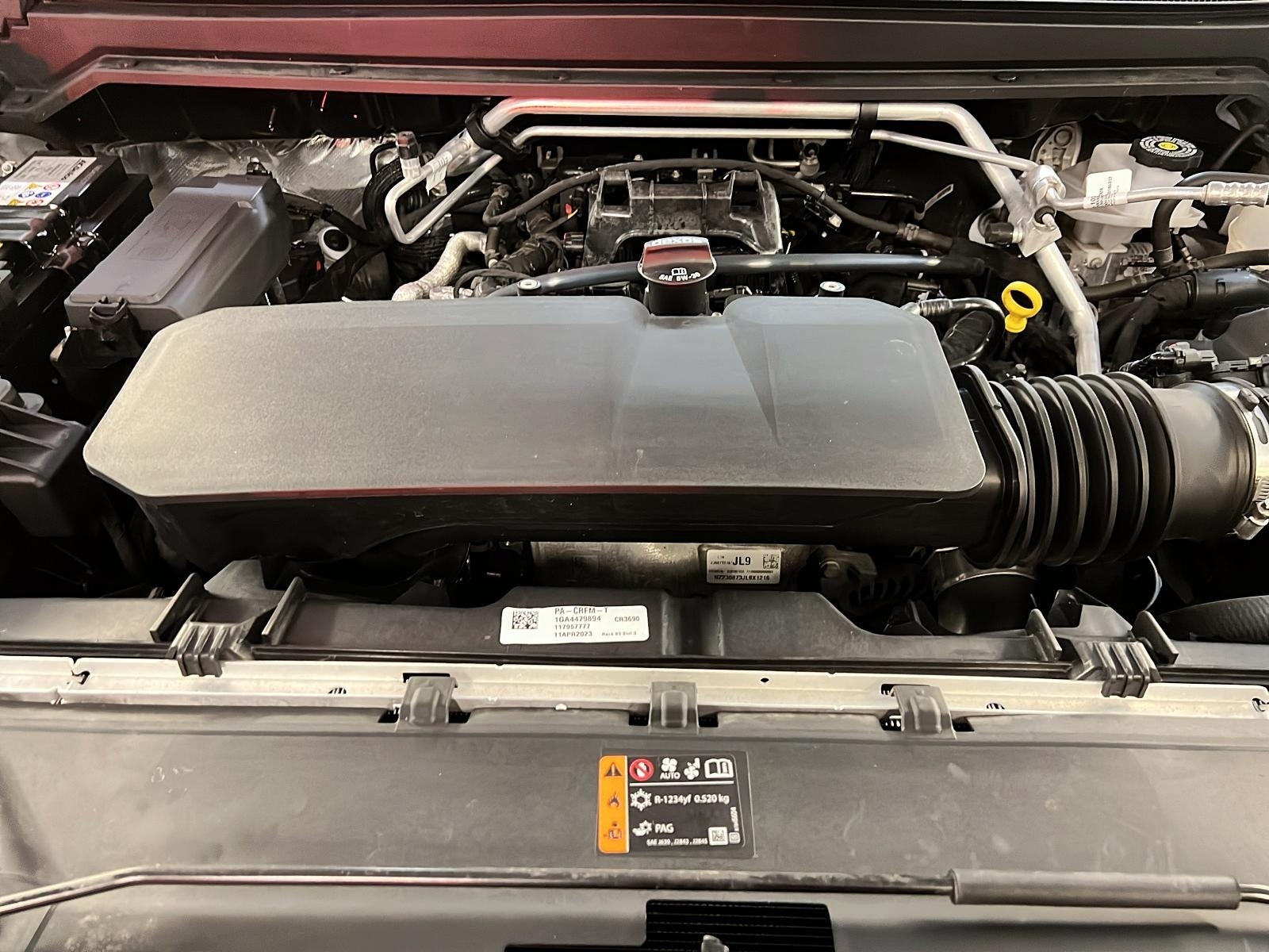 Chevrolet Colorado WT PREFERRED CREW CAB 2023 - image #11