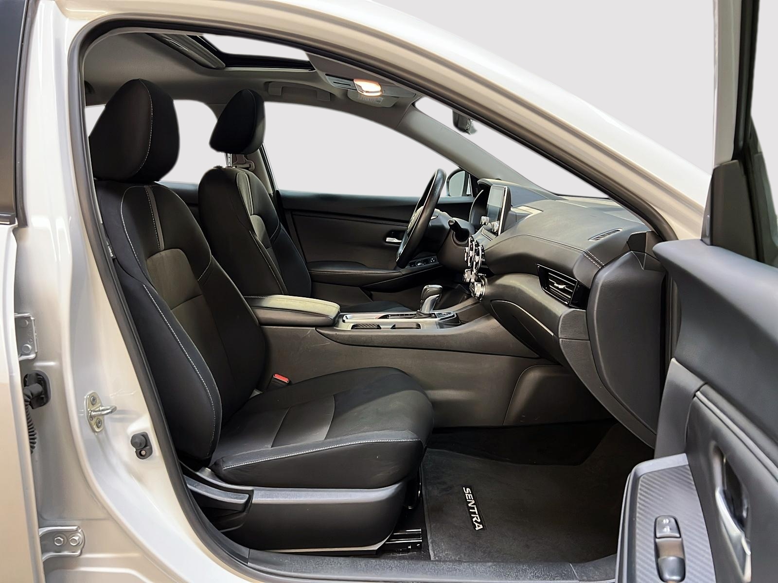 Nissan Sentra SV SPECIAL EDITION TOIT 2023 - image #8