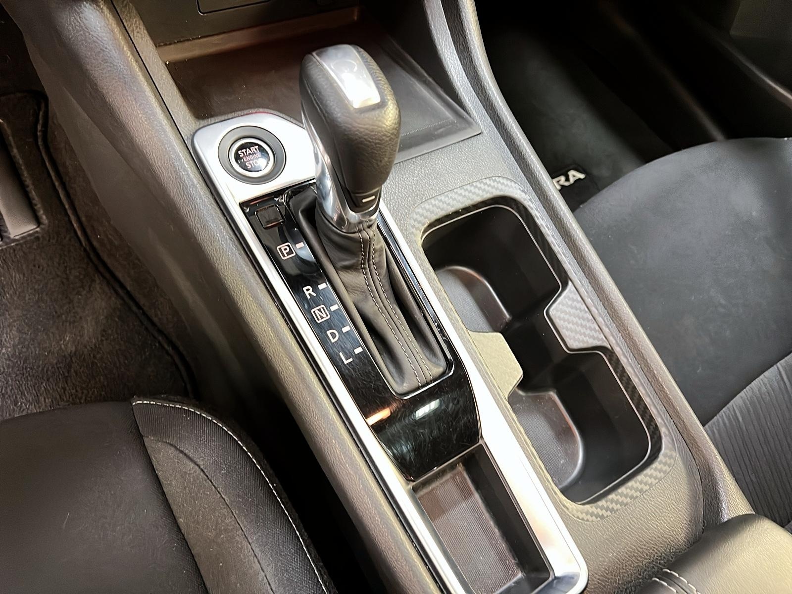 Nissan Sentra SV SPECIAL EDITION TOIT 2023 - image #14