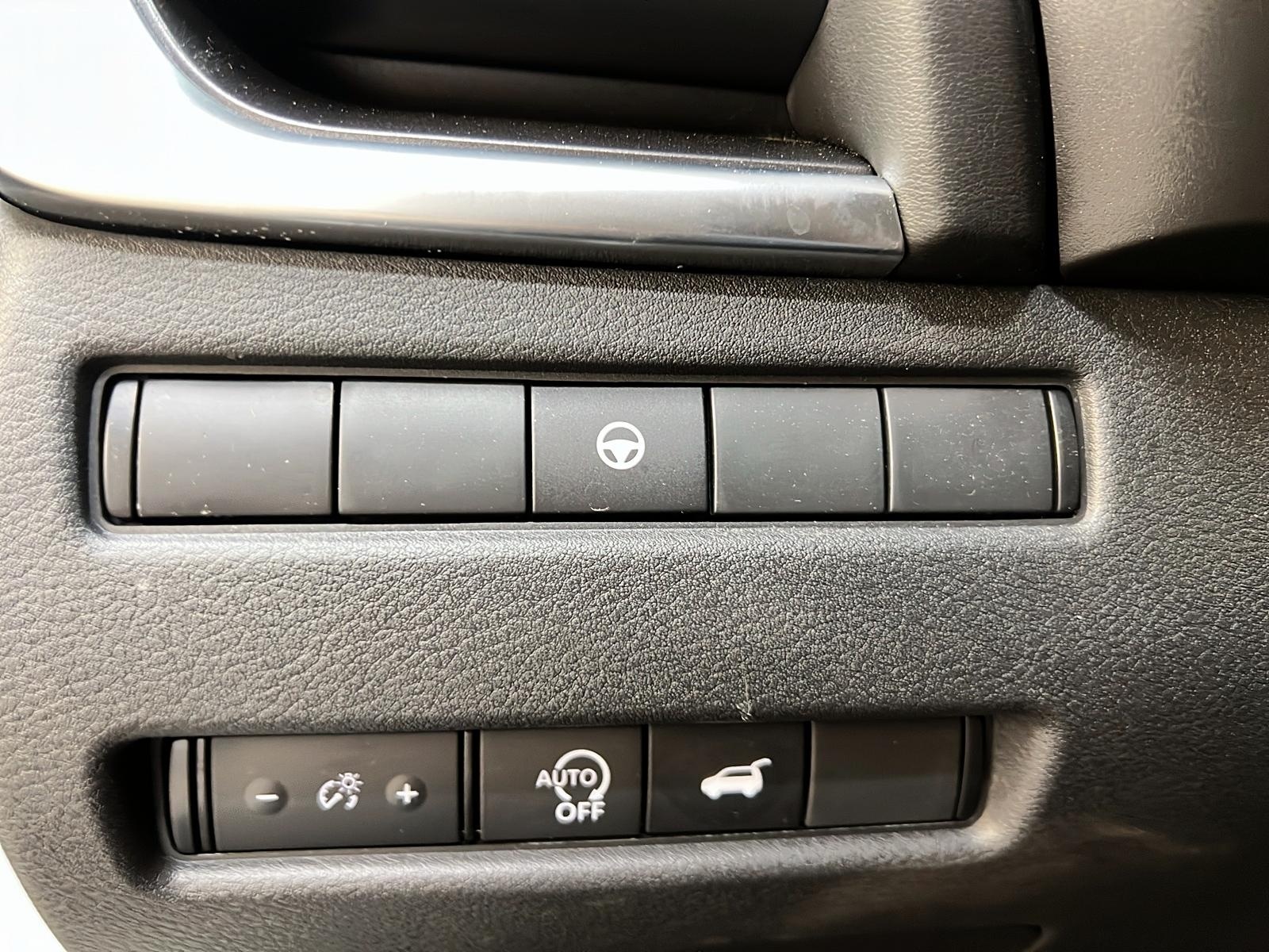 Nissan Rogue 2023 - Image #23