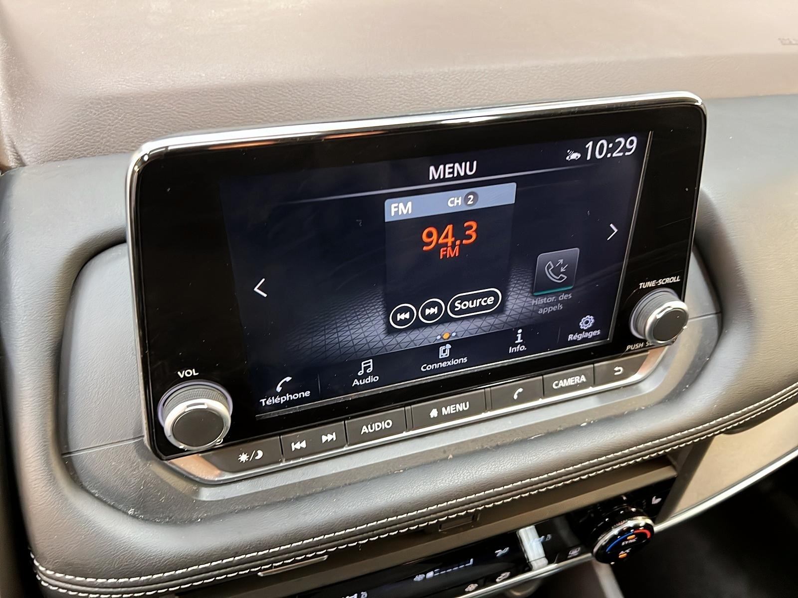 Nissan Rogue 2023 - Image #18