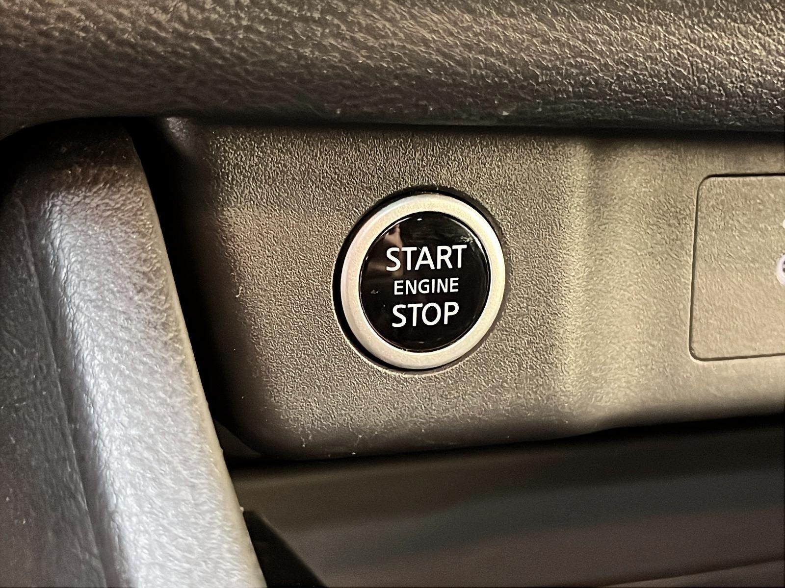 Nissan Rogue 2023 - Image #20