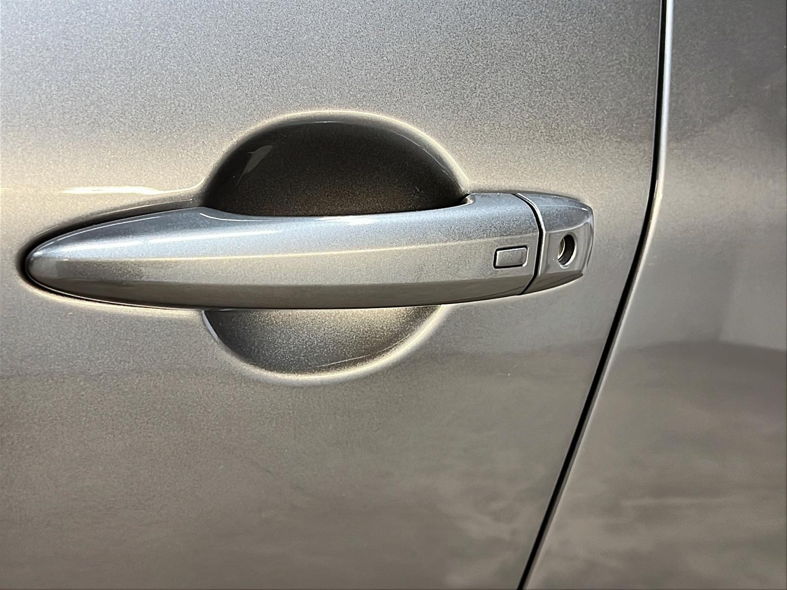 Nissan Rogue 2023 - Image #25