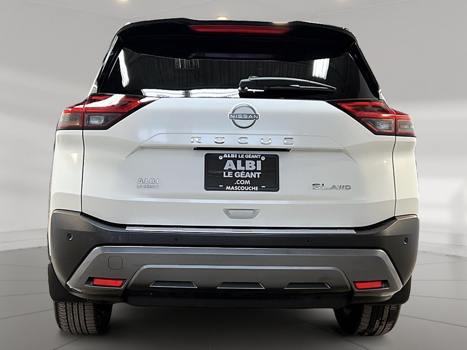 Nissan Rogue SL CUIR TOIT PANO NAV 4RM 2023 - image #5