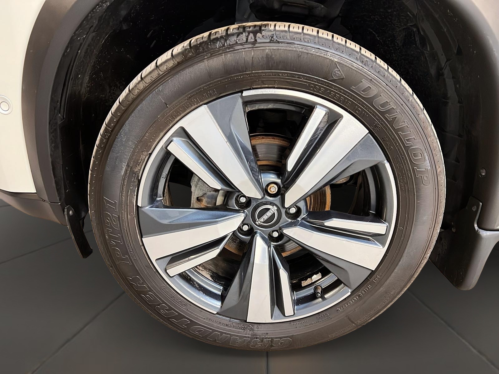 Nissan Rogue SL CUIR TOIT PANO NAV 4RM 2023 - image #29