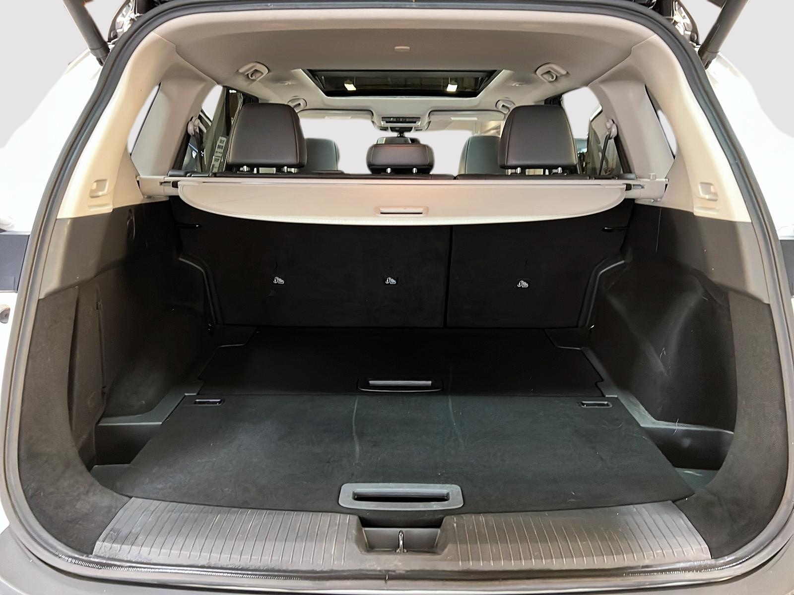 Nissan Rogue SL CUIR TOIT PANO NAV 4RM 2023 - image #13