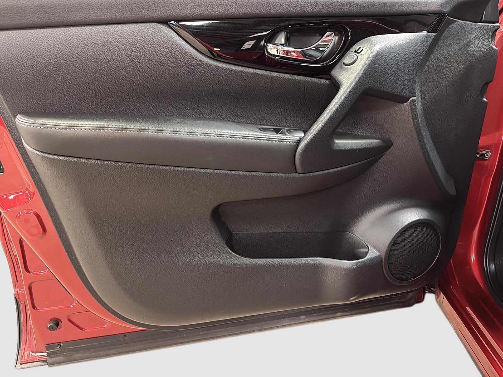Nissan Qashqai 2023 - Image #24