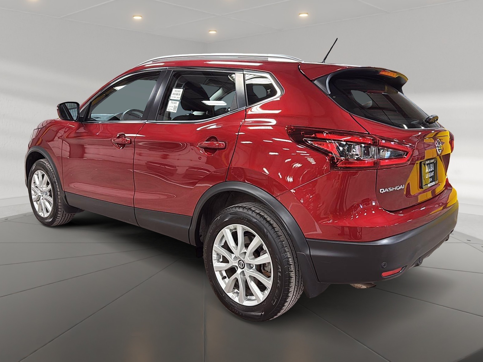 Nissan Qashqai SV TOIT 4RM 2023 - image #6