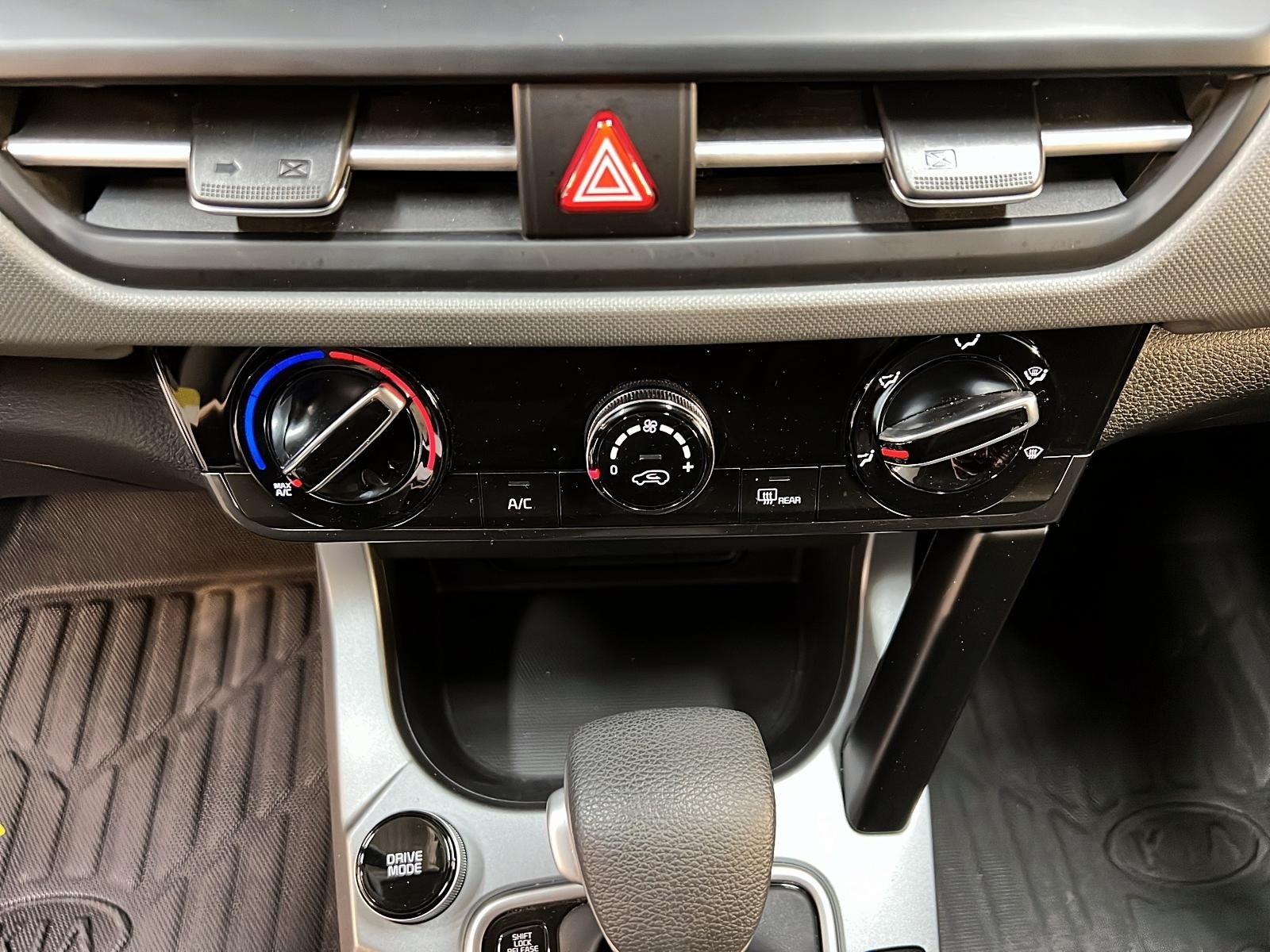 Kia SELTOS LX 2024 - image #14