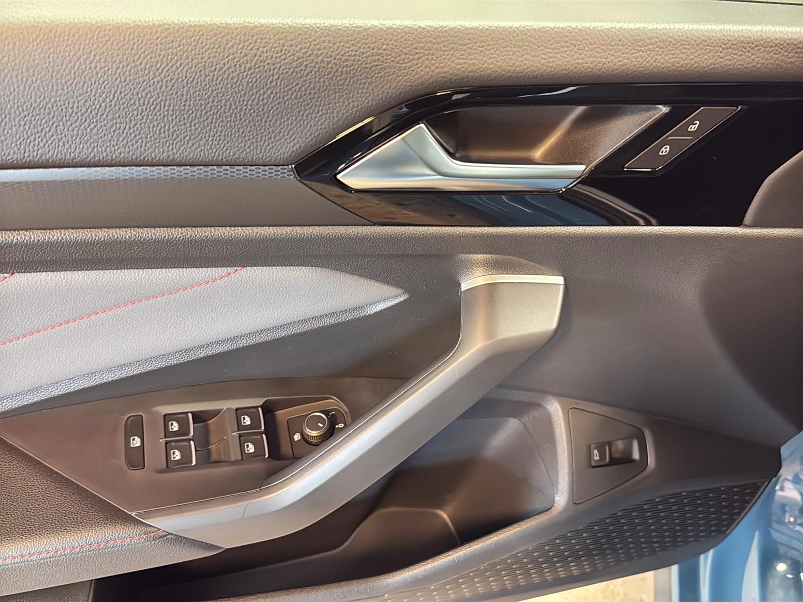 Volkswagen Jetta 2025 - Image #24