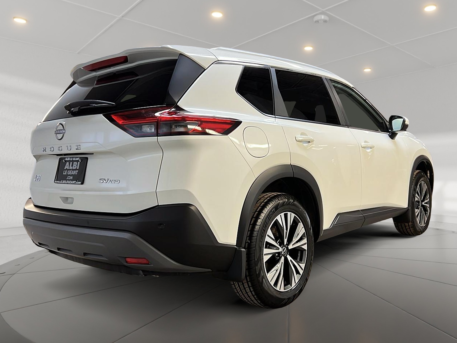 Nissan Rogue SV TOIT PANO 4RM 2023 - image #4