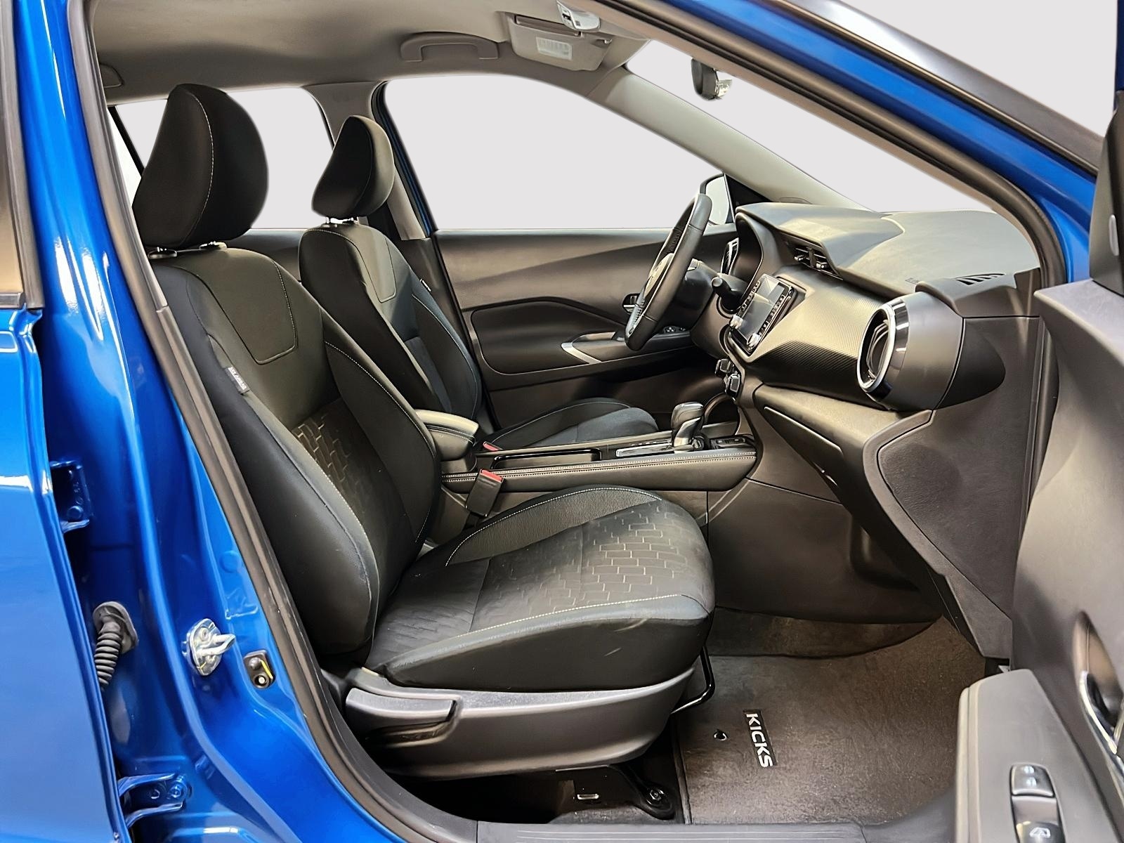 Nissan Kicks SV 2024 — photo 8