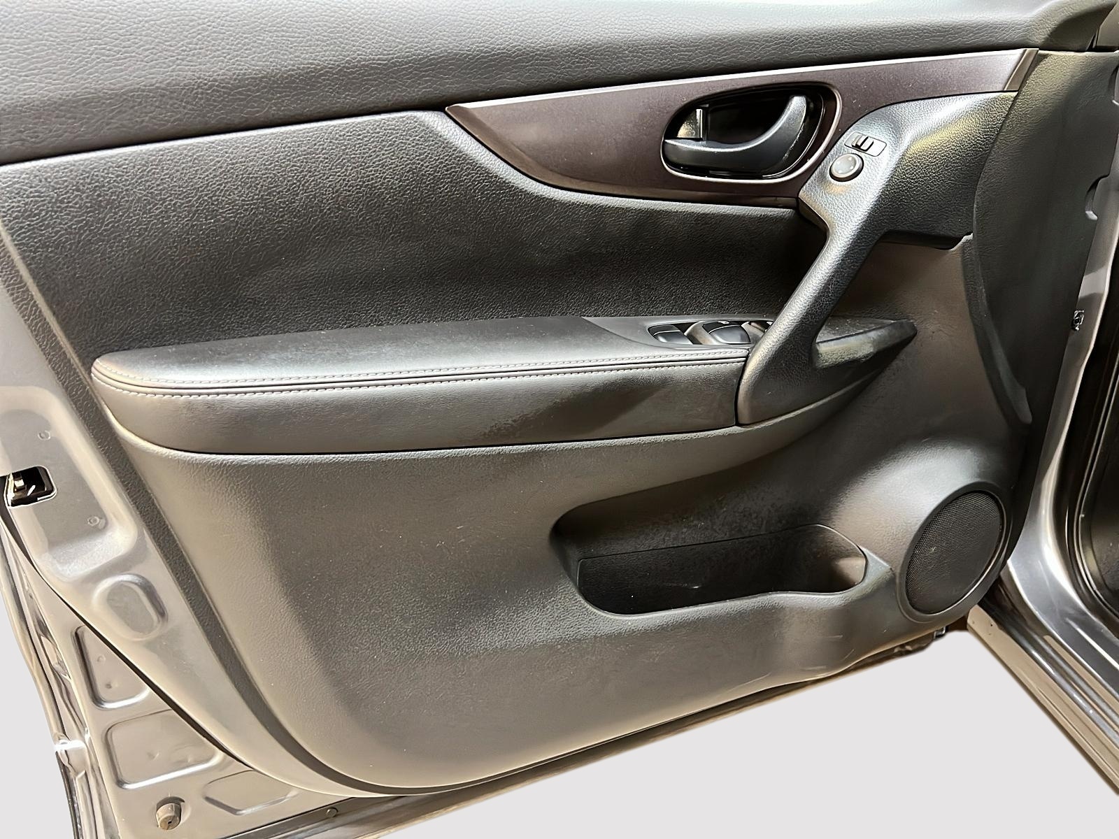 Nissan Qashqai S 4RM 2023 - image #22