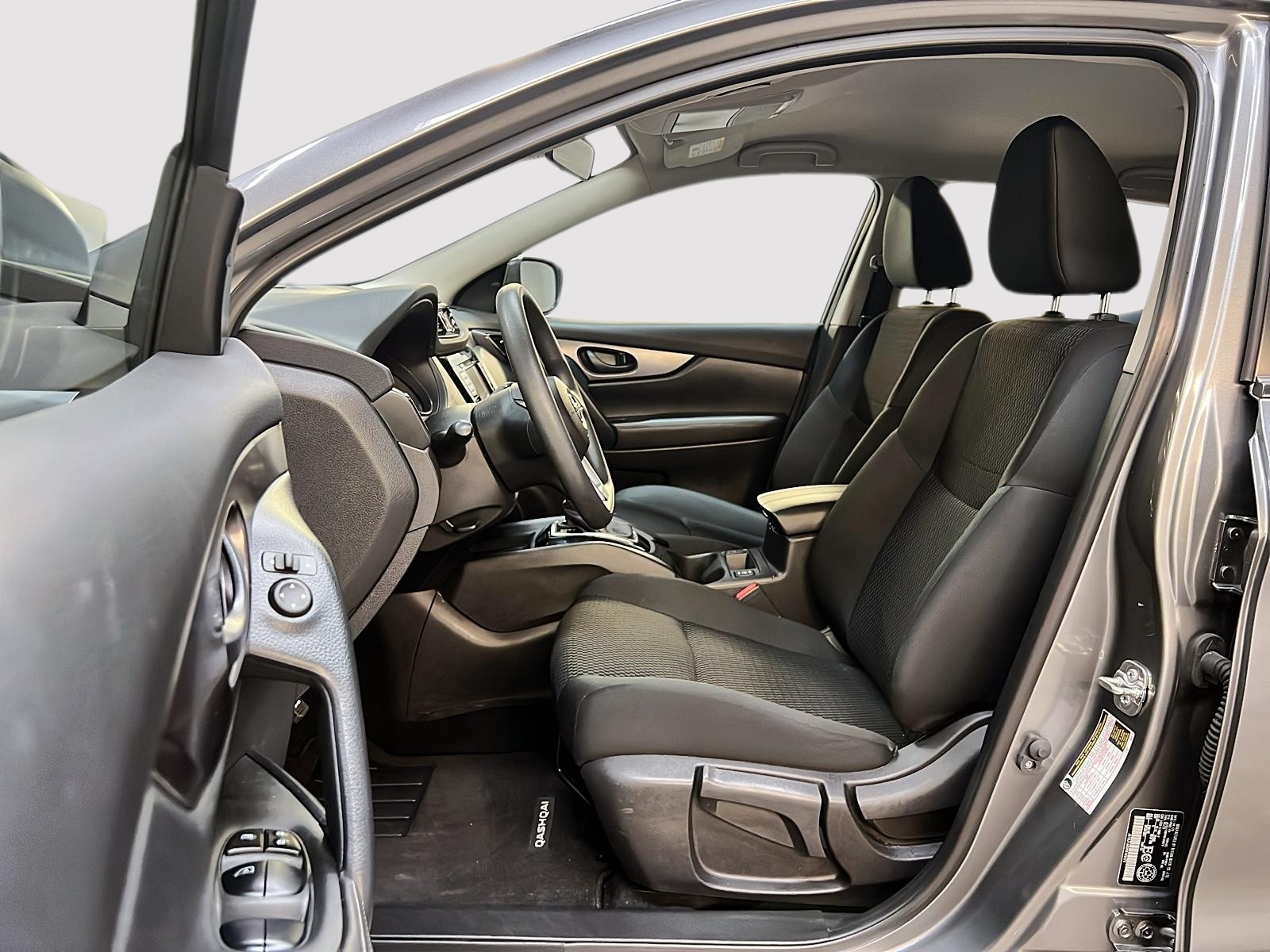 Nissan Qashqai S 4RM 2023 - image #7