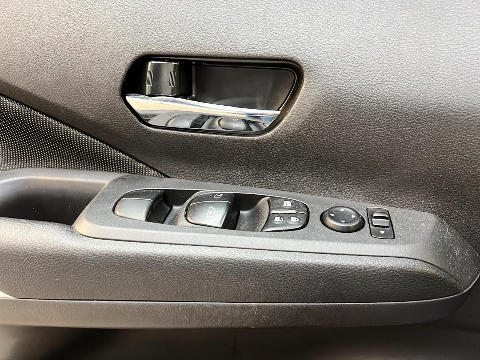 Nissan Kicks SV 2024 - image #21