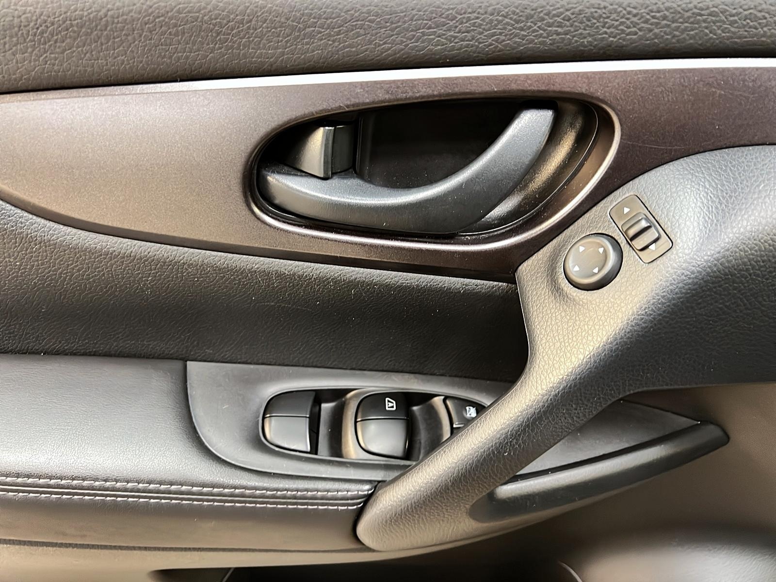 Nissan Qashqai S 2023 - image #21