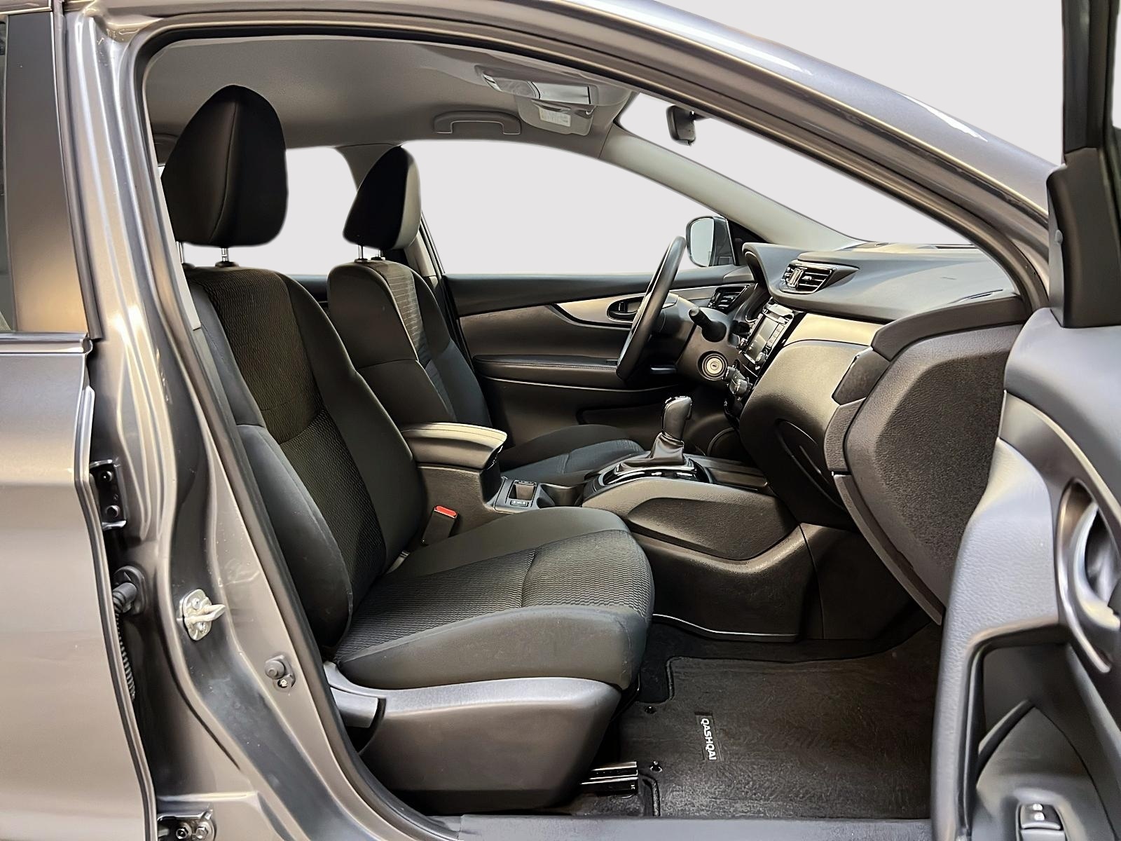 Nissan Qashqai 2023 - Image #8